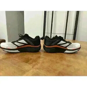 North Face Velocity Shoe Women’s 9.5